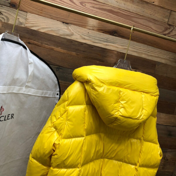 CHAQEUTÓN MONCLER