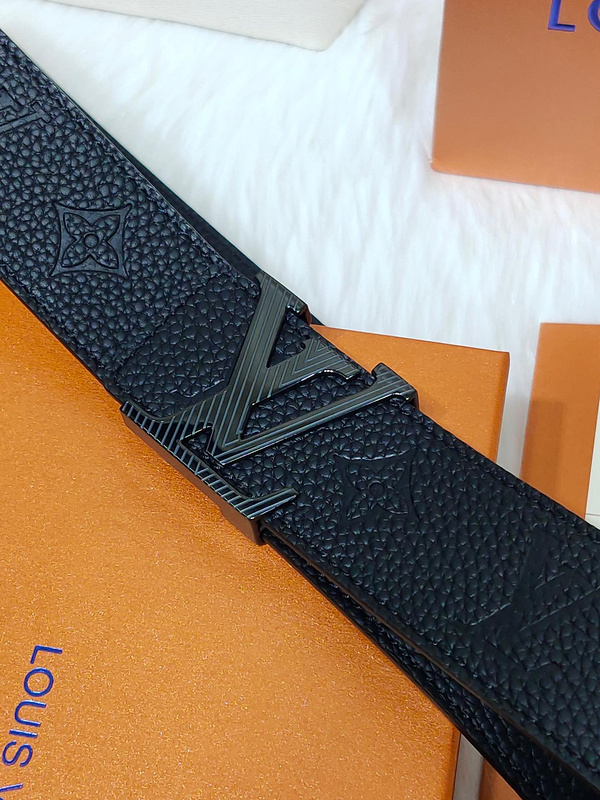 CINTURÓN LOUIS VUITTON