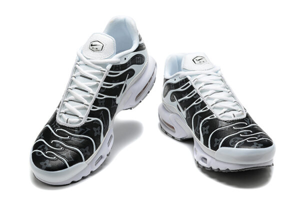 AIR MAX PLUS TN X LOUIS VUITTON