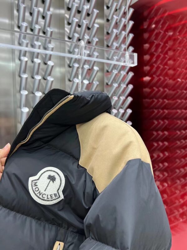 CHAQEUTÓN MONCLER