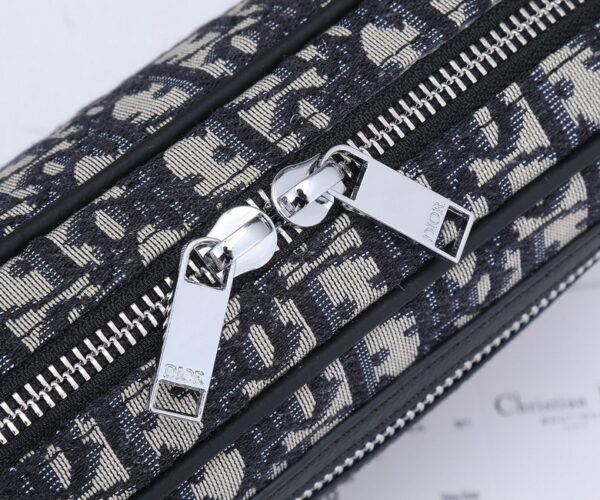 BOLSO WAISTBOLSOS DIOR