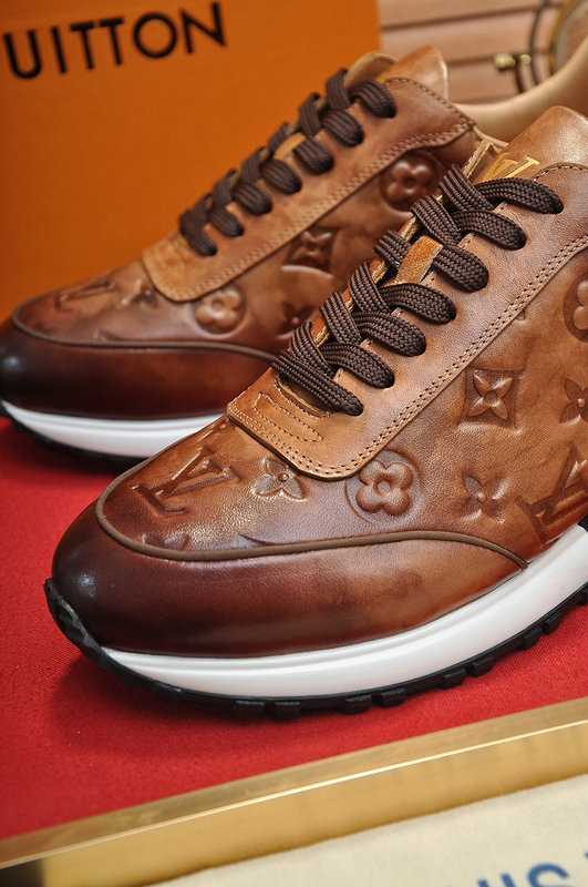 ZAPATILLAS TRAINER LOUIS VUITTON