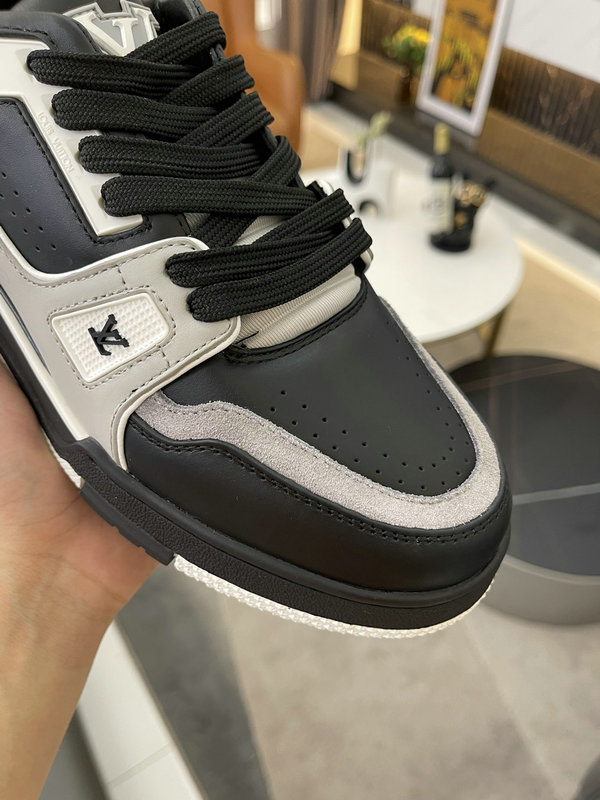 ZAPATILLAS TRAINER LOUIS VUITTON