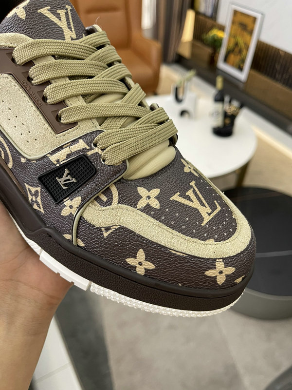 ZAPATILLAS TRAINER LOUIS VUITTON