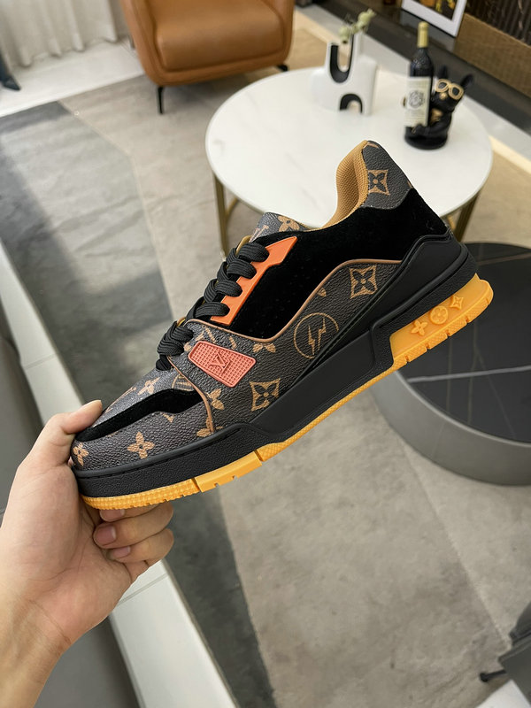 ZAPATILLAS TRAINER LOUIS VUITTON