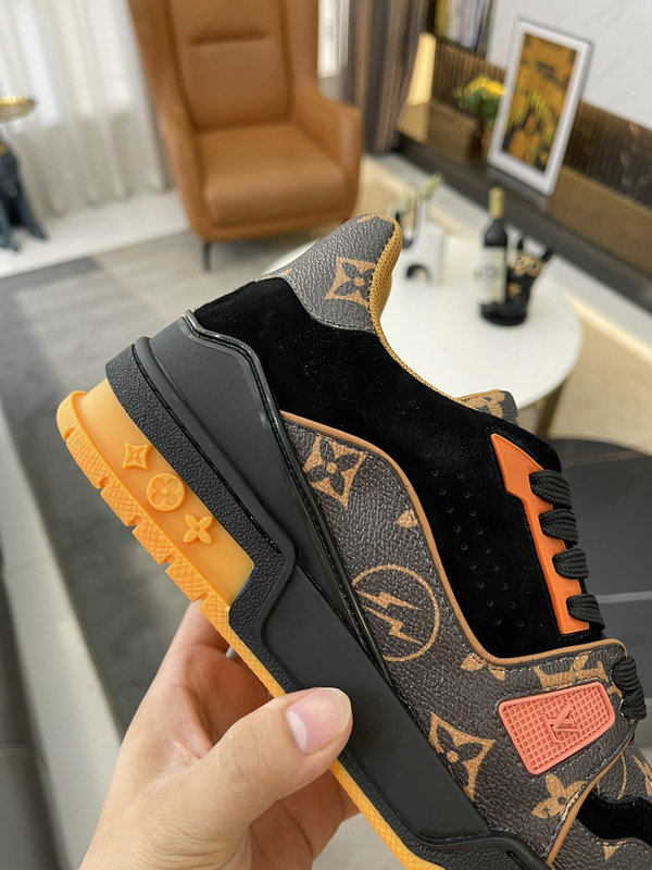ZAPATILLAS TRAINER LOUIS VUITTON