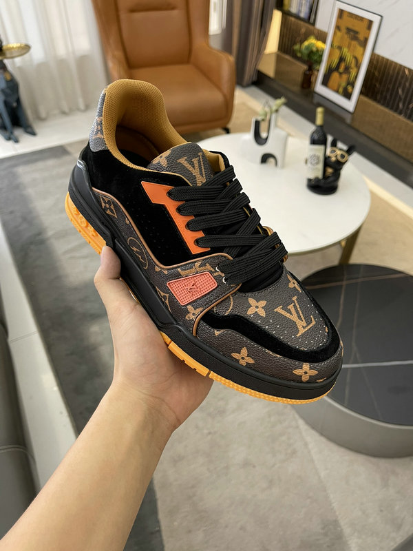 ZAPATILLAS TRAINER LOUIS VUITTON