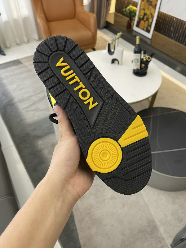 ZAPATILLAS TRAINER LOUIS VUITTON