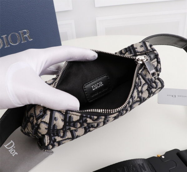 BOLSO WAISTBOLSOS DIOR