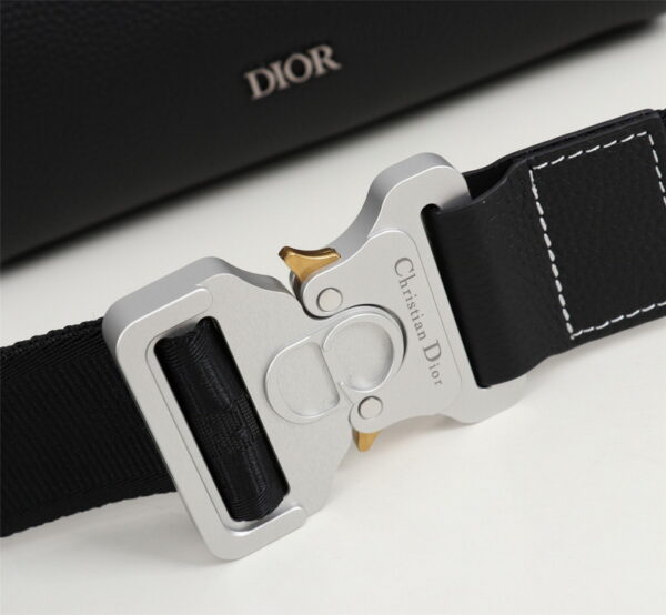 BOLSO WAISTBOLSOS DIOR