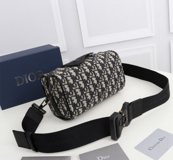 BOLSO WAISTBOLSOS DIOR