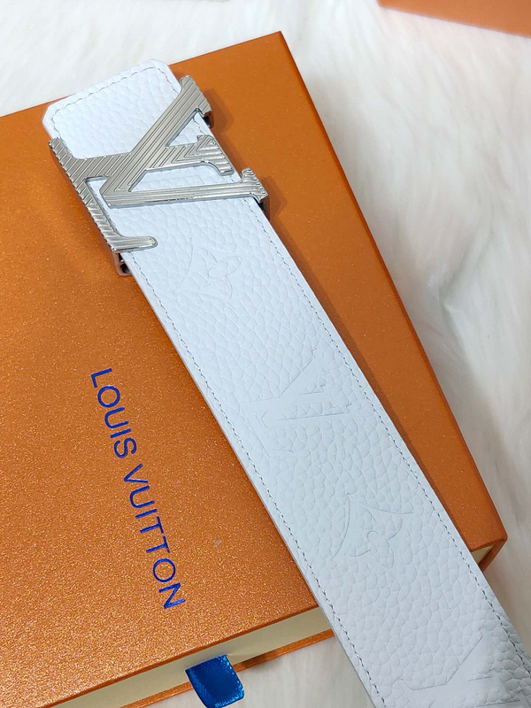 CINTURÓN LOUIS VUITTON