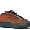 YEEZY 700 V3 ‘COPPER FADE’
