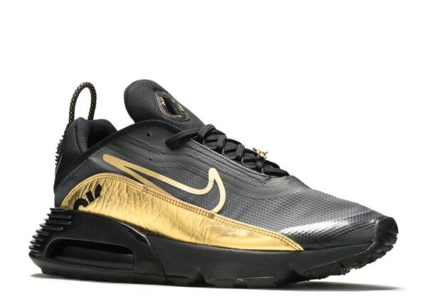AIR MAX 2090 ‘BLACK METALLIC GOLD’