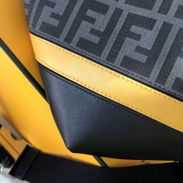 BOLSO WAIST FENDI