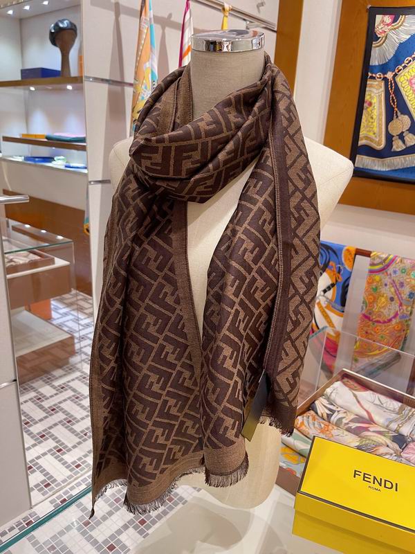 SCARF FENDI