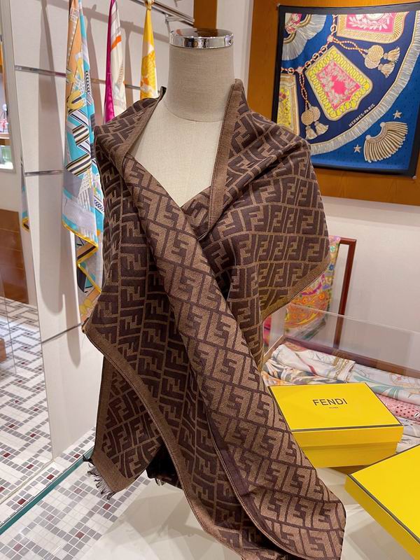 SCARF FENDI