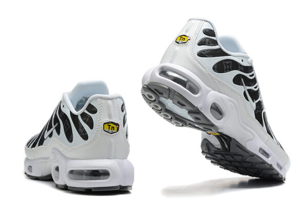 AIR MAX PLUS TN X LOUIS VUITTON