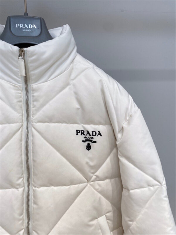 CHAQEUTÓN PRADA