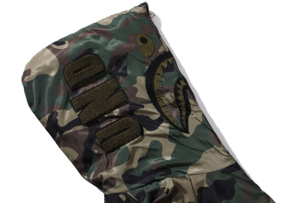 CHAQEUTÓN BAPE