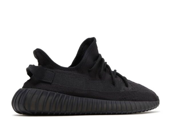 YEEZY BOOST 350 V2 ‘ONYX’