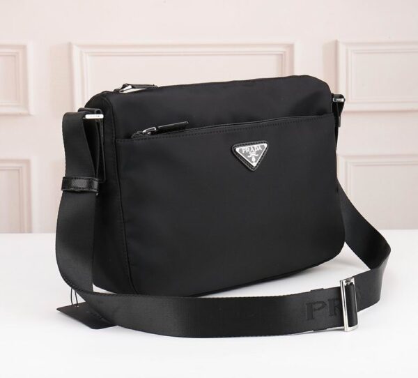 BOLSO MESSENGER PRADA