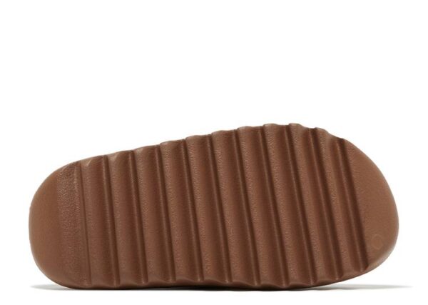 CHANCLAS YEEZY ‘FLAX’