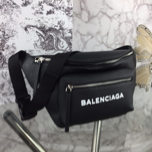 BOLSO BALENCIAGA