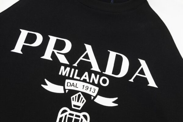 CAMISETA PRADA