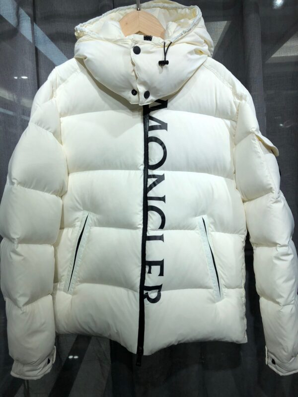 CHAQUETÓN MONCLER