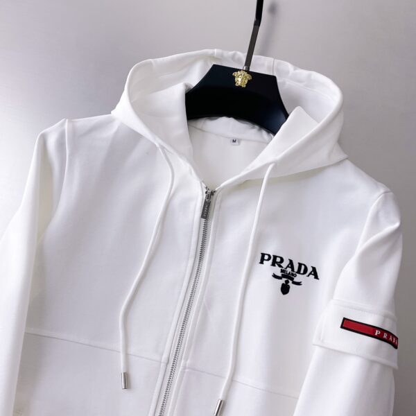 CHÁNDAL PRADA