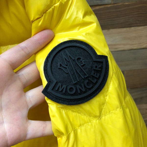 CHAQEUTÓN MONCLER