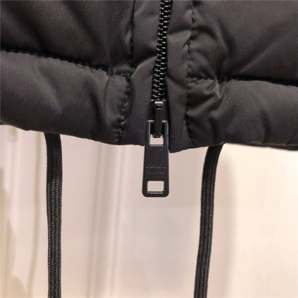 CHALECO PRADA
