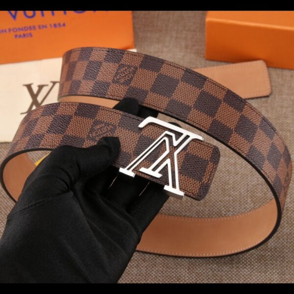 CINTURÓN LOUIS VUITTON