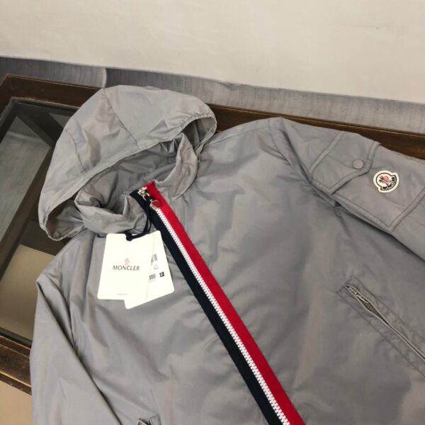 CORTAVIENTOS MONCLER