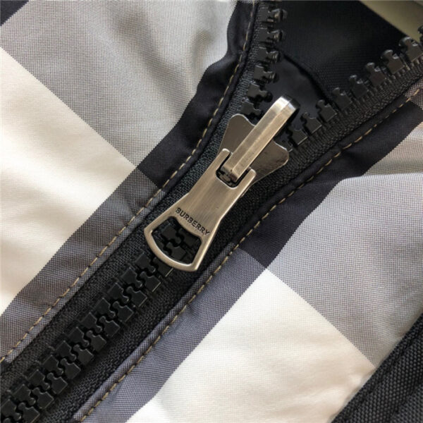 CHAQUETÓN BURBERRY
