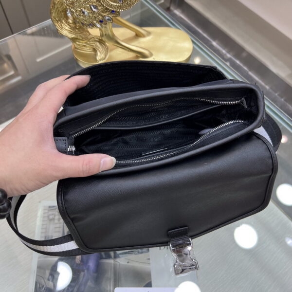 BOLSO MESSENGER PRADA