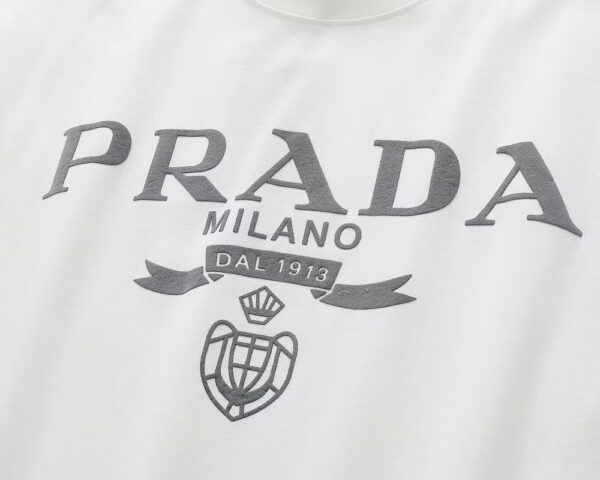 CAMISETA PRADA