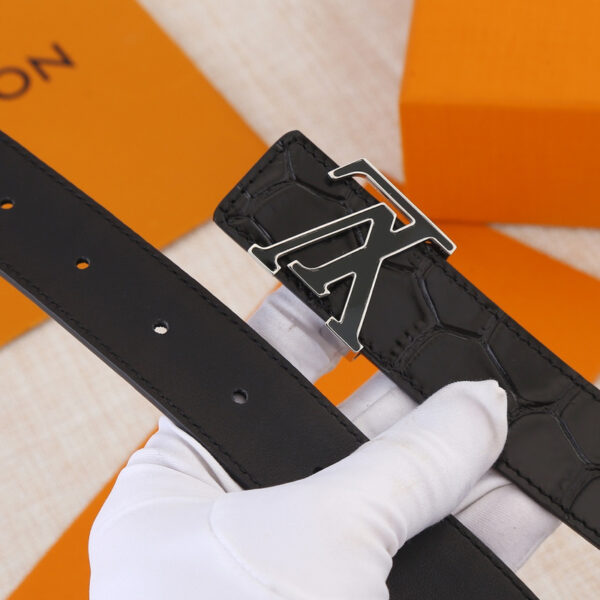 CINTURÓN LOUIS VUITTON