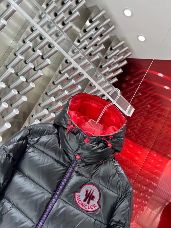 CHAQEUTÓN MONCLER
