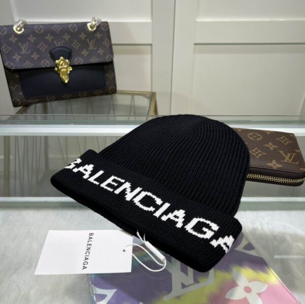 GORRO BALENCIAGA