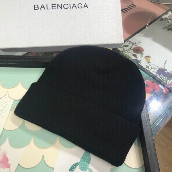 GORRO BALENCIAGA