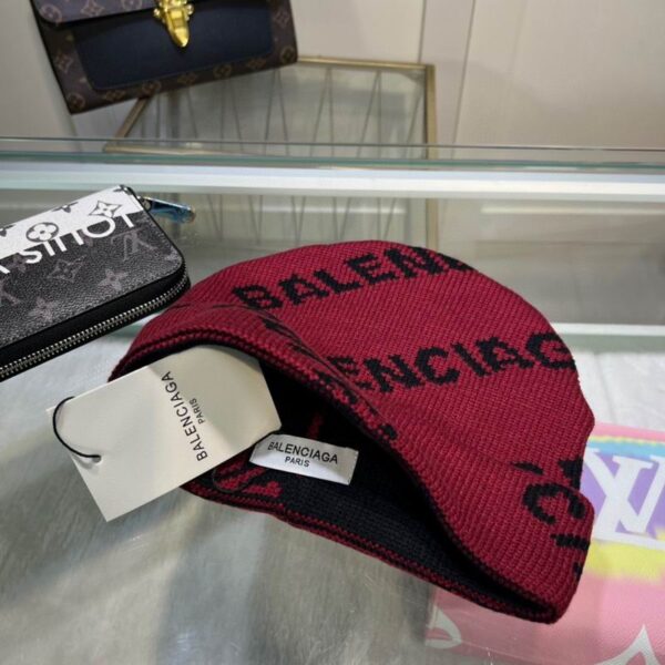 GORRO BALENCIAGA