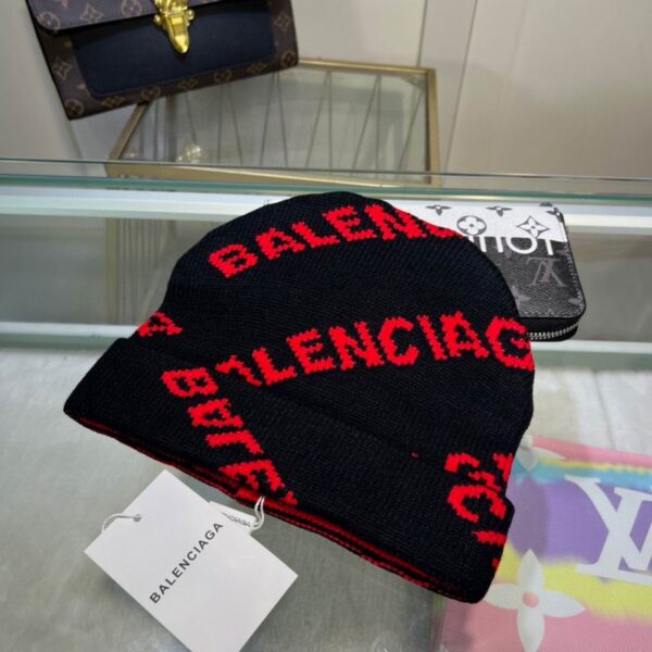 GORRO BALENCIAGA