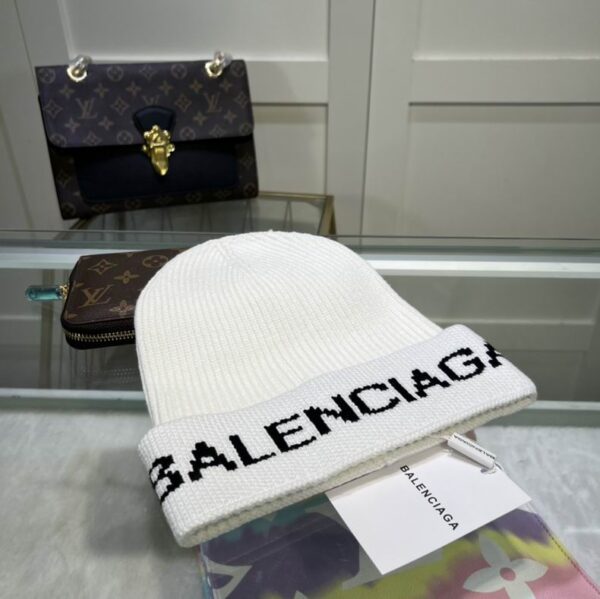 GORRO BALENCIAGA