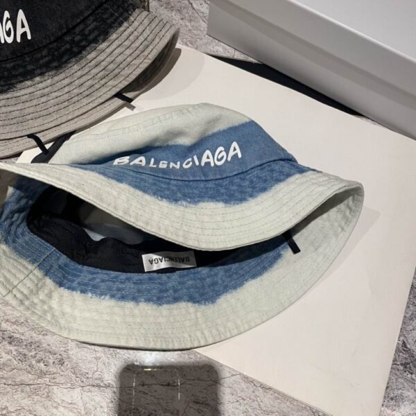 SOMBRERO BALENCIAGA