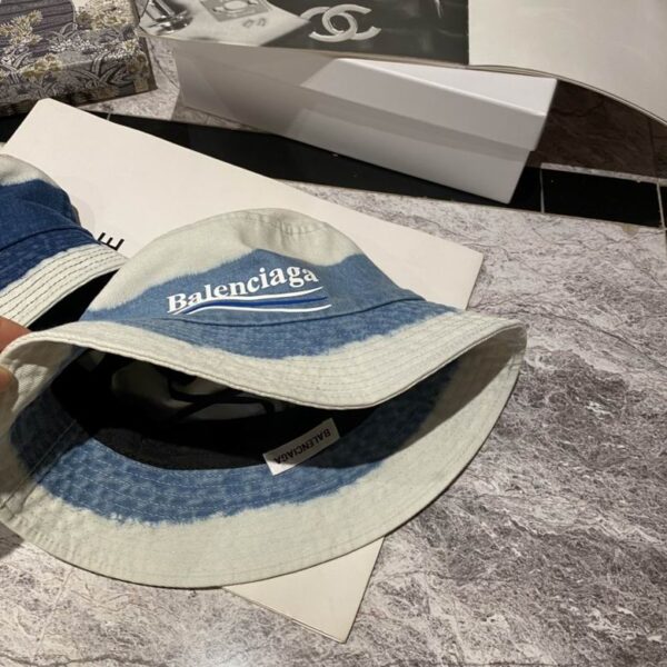 SOMBRERO BALENCIAGA