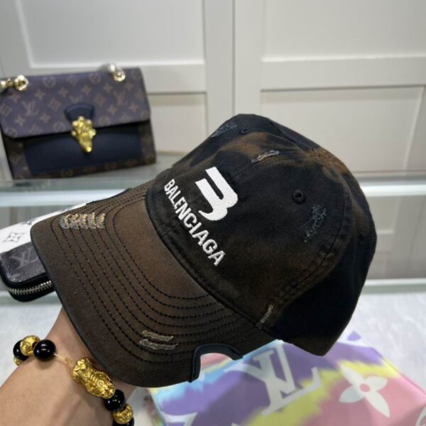 GORRA BALENCIAGA