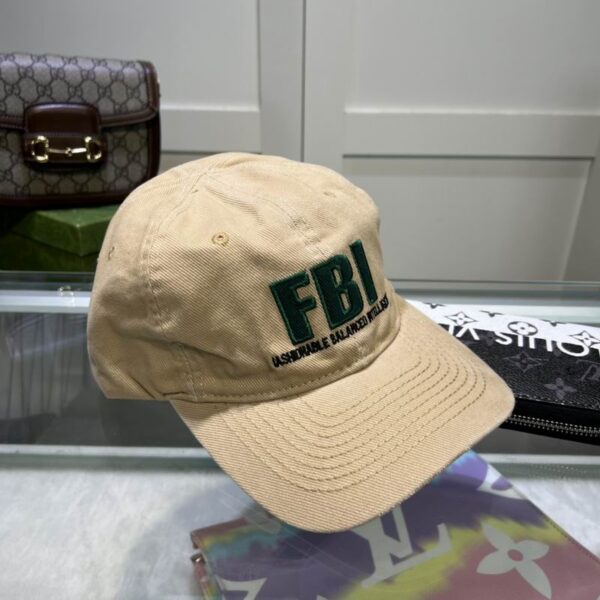 GORRA BALENCIAGA