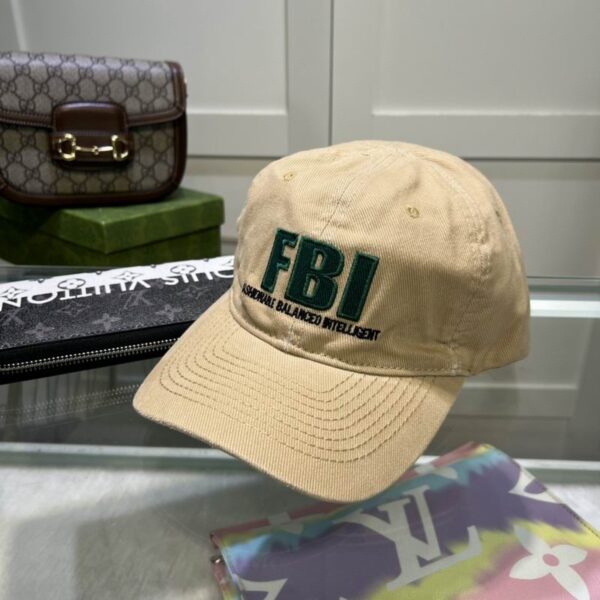 GORRA BALENCIAGA